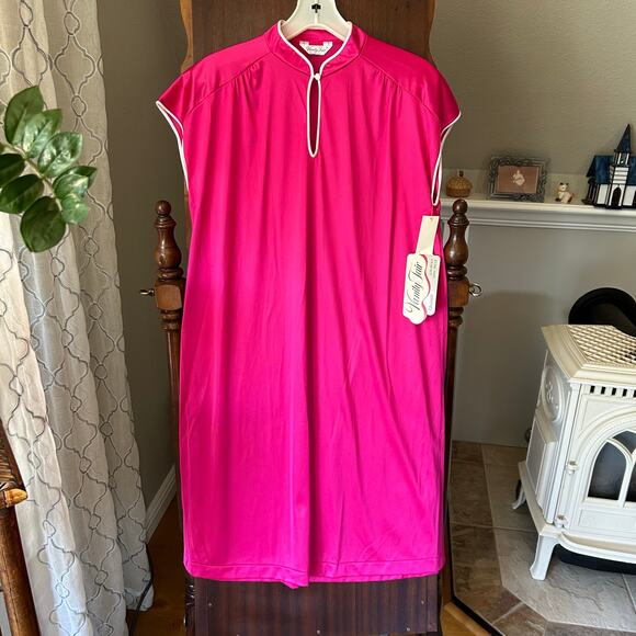 New Vanity Fair Size Small 2 Piece Peignoir Night Gown and Robe pink - Picture 5 of 14